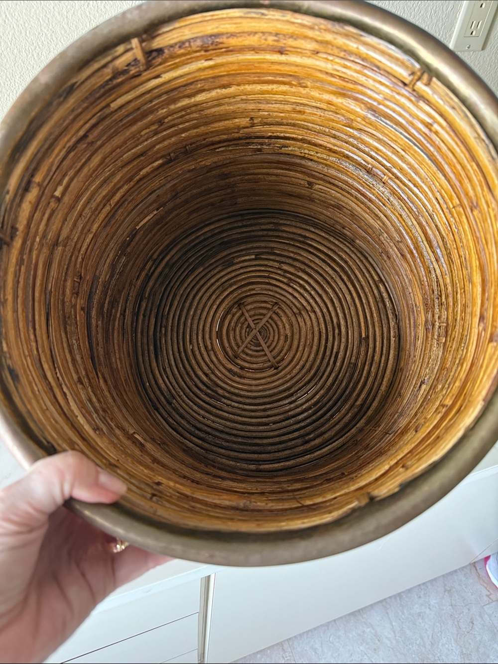 Vintage Pencil Reed Bamboo Basket with Brass Rim Large - Picture 4 of 6